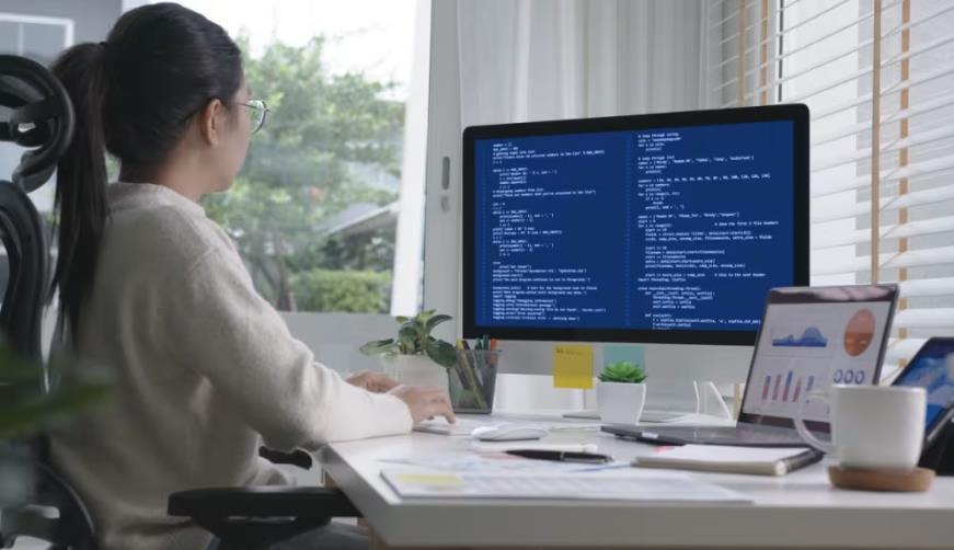 右玉县企业数字化解决方案:机器学习赋能商业模式升级的核心路径
